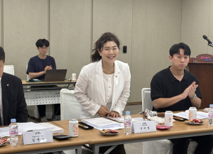 구미경 서울시의원, 서울 외국인주민센터 운영기관 재계약 심사 참여