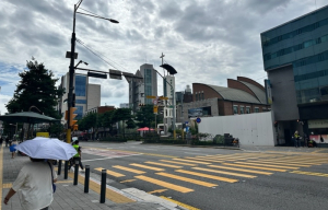 AI가 지켜주는 안전한 횡단보도 중구, 보행신호 자동연장 시스템 가동