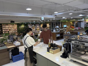 서울 중구 동화동, 작은도서관 북카페 운영