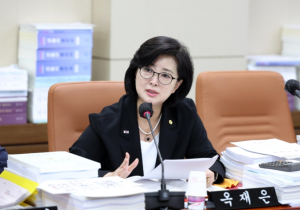 서울시의회 옥재은 의원, `2030 NDC 달성 위해 서울시가 디지털 기반 자발적 탄소시장 참여와 탄소크레딧 구매해야`