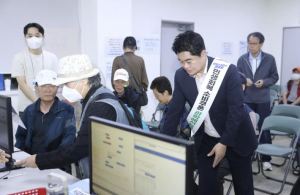 관악구, 민생회복 소비쿠폰 `2차 지급` 시작…찾아가는 신청 서비스, 콜센터도 계속