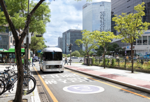 서울시, `운전석 없는 자율주행셔틀` 청계천 달린다…23일부터 정식 운행