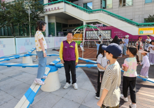 동대문구청 광장서 ‘여기저기 서울형 키즈카페’ 운영