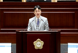 동작구의회 노성철 의원, “흑석고 학급 규모 확대 및 재정 지원 대책 마련 촉구”