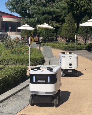 AI 로봇이 공원을 지킨다… 강서구, 자율주행 로봇 첫선