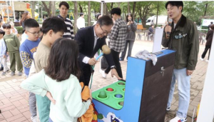 축제로 푸는 공동주택 갈등... 금천구, 주민이 함께 만드는 공감학교 운영