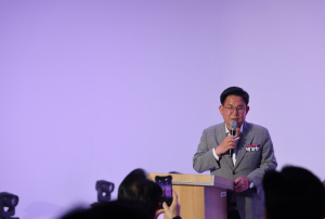 박강수 마포구청장, 서울디자인고 글로벌 디자인 페스타 패션쇼 참석