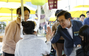 주말에도 현장 누빈 진교훈 강서구청장, 주민 소통 강행