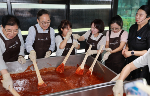 금천구 ‘도심 속 장독대’…전통식문화 붐 이끌며 건강도시프로젝트 완성