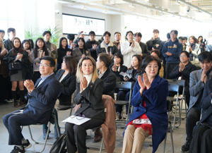 아이수루 서울시의원, 2025 신당창작아케이드 기획전시 `공예풍:경` 개막식 참석해