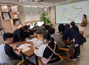 ˝이젠 전단지도 AI가˝ 강남구, 전통시장 ChatGPT 실습교육 `호응`