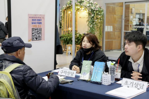 1천여 명 구직자 `도봉구 일자리 박람회`서 알찬 취업 기회‧정보 얻어가