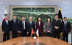 서울시의회 최호정 의장, 상하이인대 대표단 접견…한중 지방의회 교류 강화