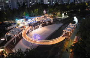 서울시, 수변활력거점 14호 `당현천 당현마루` 개장… 감성담은 문화공간 변신