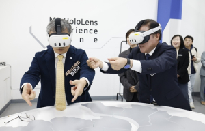 진교훈 강서구청장, AI와 로봇 등 4차산업 혁신기술 체험