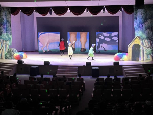 부모와 아이가 함께하는 공연 체험…강남구, 영유아 가족 뮤지컬 초청