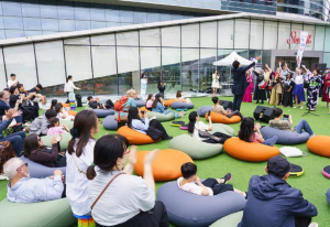강남구, 외국인 주민과 함께하는 `손앤손 건강걷기 축제` 개최