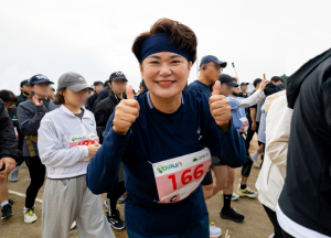 강북구의회 김명희의장, 시민과 함께 ‘2025 우이RUN’ 10km 완주