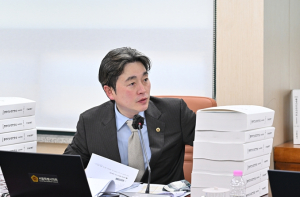 서울특별시의회 김성준 시의원, “청계천 일대 석면 발견...시민 안전 확보 위한 관리체계 전면 점검 필요”