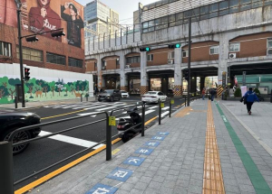 성동구, 성수역 2번 출입구 보행환경 대대적 개선...보행자 안전 강화