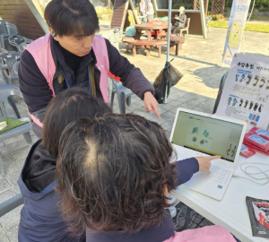 서초구, `2025년도 찾아가는 보건소 건강체험관` 10회 운영 성료