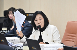 이영실 서울시의원, 직무유기 수준의 부실 운영, 한강버스 사업 총체적 난맥상 질타