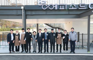 은평구, 자립준비청년 카페 `은평에피소드` 개소 앞두고 김민석 국무총리 방문