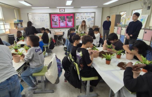 용산구, 초등학교 대상 `교실 속 숲 만들기` 시범사업 운영