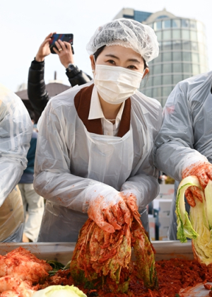 구미경 서울시의원, ‘2025 가락시장 김장나눔 시민대축제’ 참석
