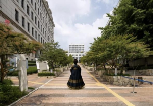 용산구, `고맙습니다` 마지막 편 `여성 교육의 숙명` 공개