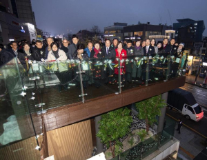 벽천 흐르고 영상 콘텐츠 풍성...용산구, 새 관광명소 `이태원 전망대` 공개