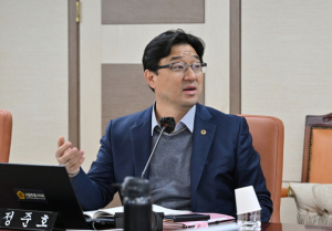 서울시의회 정준호 의원, 마약 김밥·마약 떡볶이 등 마약 표현 남용...시민 인식 왜곡 우려에 행정 차원 점검·명칭 개선 적극 추진해야
