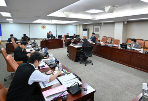 서울시의회, 실효성 있는 마약 예방교육 실현 위한 `마약 퇴치를 위한 예방 교육 특별위원회` 제3차 회의 개최