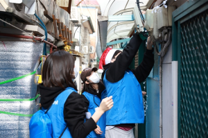 서울시 돈의동 온기창고, 기부받은 방한용품 가득…19일(금) 나눔행사