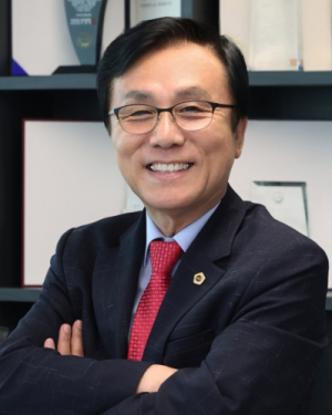 강석주 서울시의원, “불법 의료기관 근절 건의안”과 “위기 청년 지원 강화 촉구 건의안” 본회의 통과