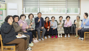 ˝무더위에서 한파까지˝ 용산구, 어르신 곁 지킨 현장 행정