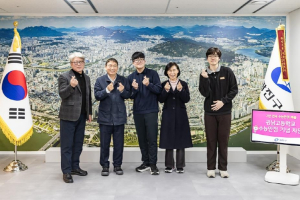 교육특구 광진구, 수능 만점 왕정건 학생 만나 격려