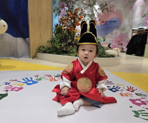 2026년 새해 `육아 꿀템` 등극 예고…강동구, 실속·감성 다 잡은 꼬까옷 대여