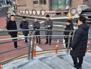 심재억 강북구의회 도시복지위원장, 한화포레나미아 인근 ‘교통 안전 사각지대’ 현장 점검