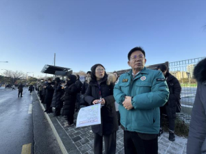 마포구, 버스 파업에 무료 셔틀버스 투입… 박강수 마포구청장 DMC역 찾아