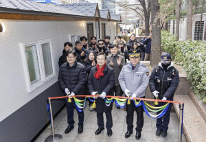 영등포구, 서울 첫 `도로상 경찰 초소` 허용…주민 안전 강화로 이어져