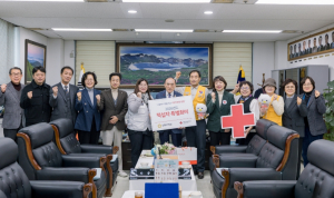 성북구의회, 2026년 적십자 특별회비 전달