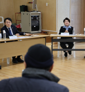 강북구의회 김명희의장, 천준호 국회의원 주최 ‘번동 5단지 주민대표자 현안 간담회’ 참석