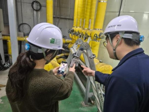 강북구도시관리공단, 서울시 자치구 공단 최초 `작업사다리 실명제` 도입