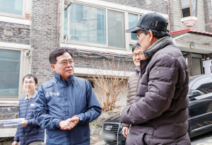 ‘현장에서 답 찾는다’ 진교훈 강서구청장, 정비사업지 점검