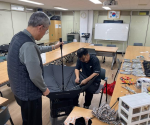 고장 난 우산 `도봉구 우산수리센터`에서 치료받으세요