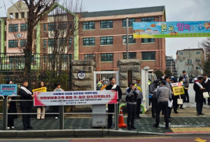 보도‧차도, 불법 광고물 정비 등 도봉구, 새학기 어린이통학로 안전 집중