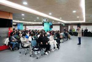 성북구, 아이돌보미 집담회 개최…돌봄 아동 안전 대응 역량 강화