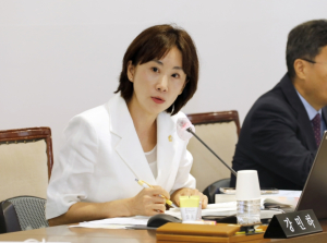 서대문구의회 강민하 의원, 여성들 경제활동 더 촘촘히 지원한다!