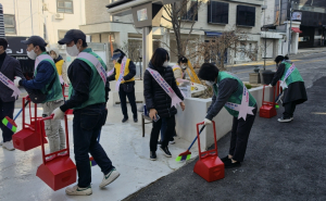 용산구, 봄맞이 대청소 실시…˝깨끗한 도시, 분리배출부터˝